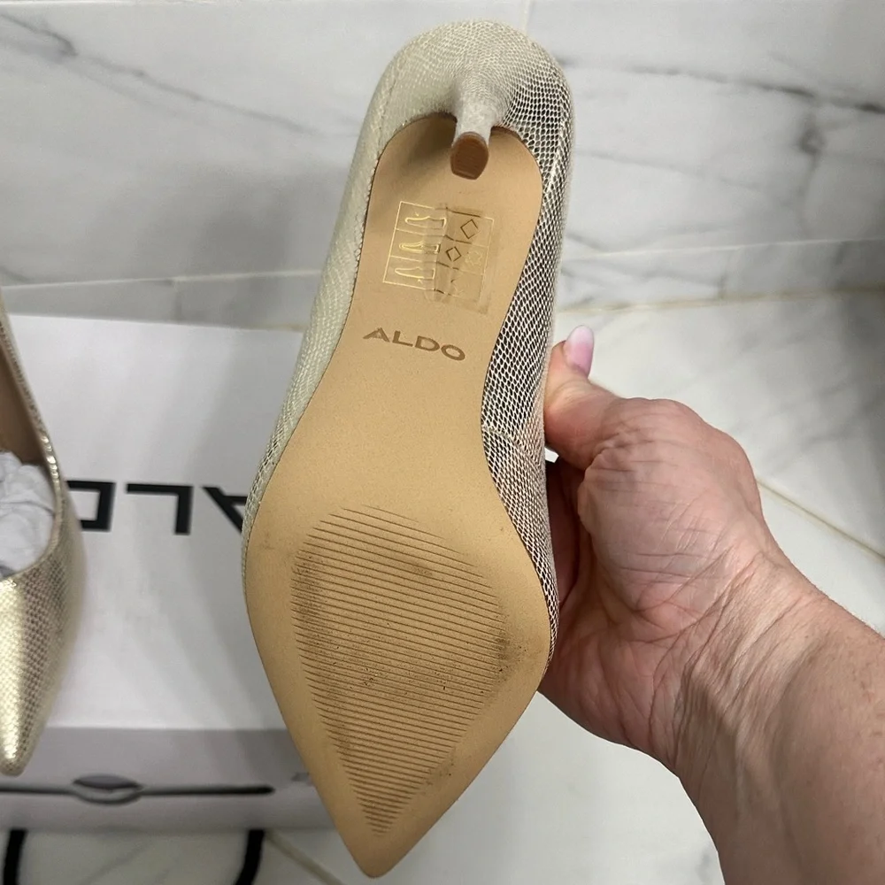 Aldo Stessy 2.0 Gold Heels - Picture 4 of 7